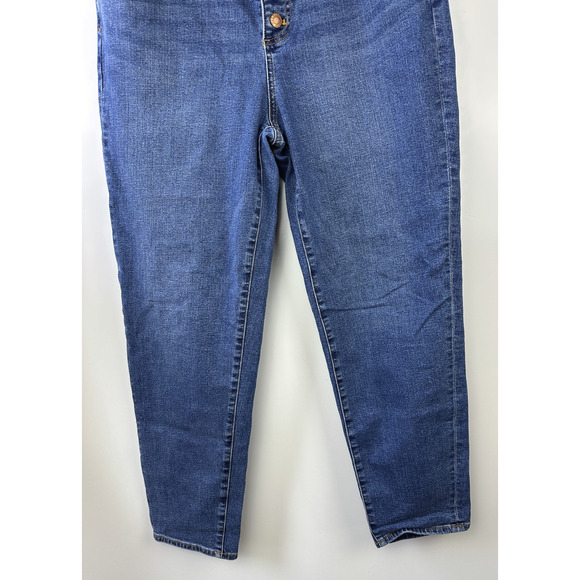 Talbots Everyday Relaxed Jeans Button Fly Stretch Medium Wash Denim Size 10 - Picture 6 of 13